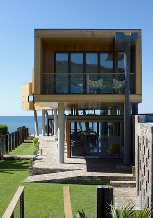 Reuse winner: Austinmer by Alex Symes.