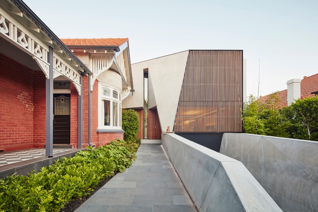 Bayside Residence by Hayball.