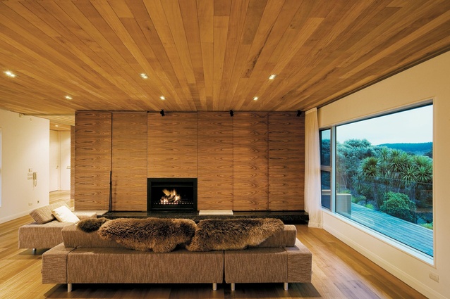 Kaipara Bridges House by Simon Twose.