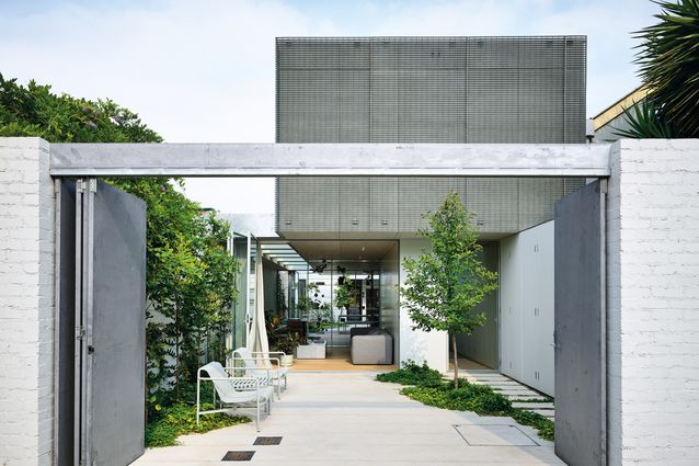 An abstracted terrace: Fitzroy North House 02