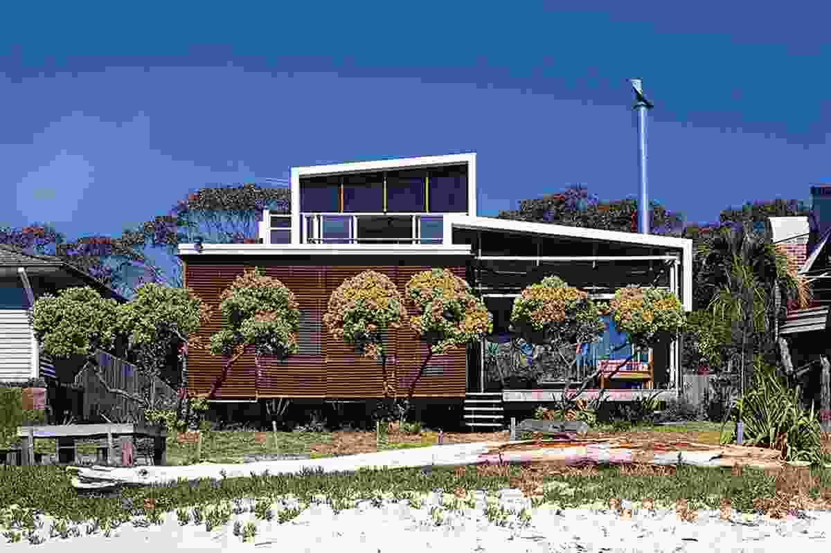 Bundeena Beach House (2004): Built on the edge of Sydney’s Royal National Park.