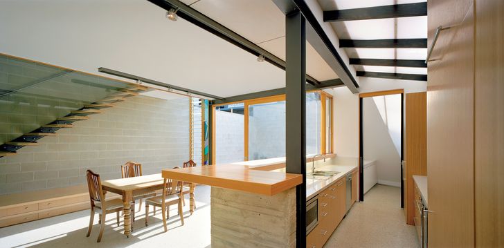 Essentially romantic': Eyelid House | ArchitectureAu