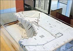 Working model of the John Curtin Medical
Research Centre at the Australian Capital
University by Lyons.