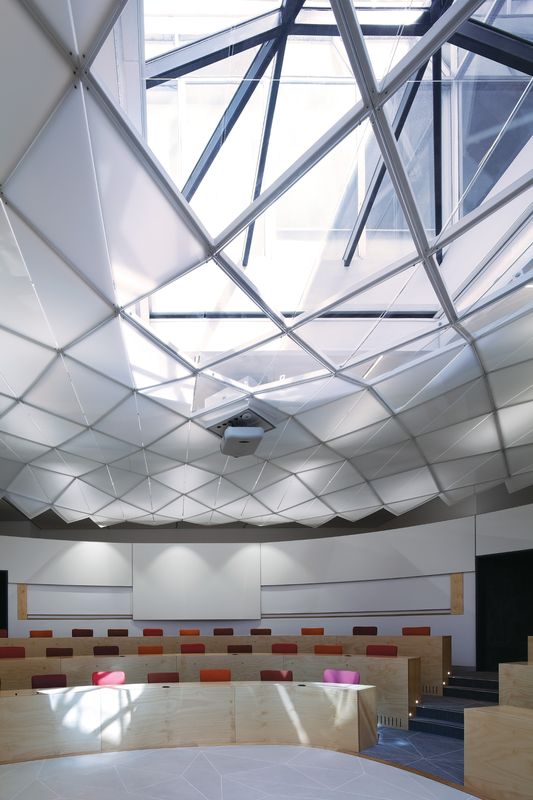 Enlightened learning: William Macmahon Ball Theatre | ArchitectureAu