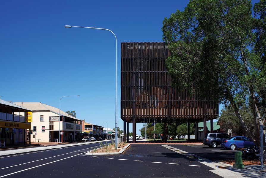 Main Street Barcaldine by M3 Architecture and Brian Hooper Architect (architects in association)