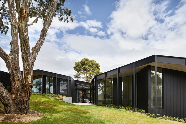 Red Hill Farm House by Carr with Jackson Clements Burrows Architects.