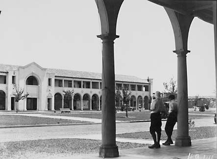 ساختمان های نمادین کانبرا در حال احیاء هستند