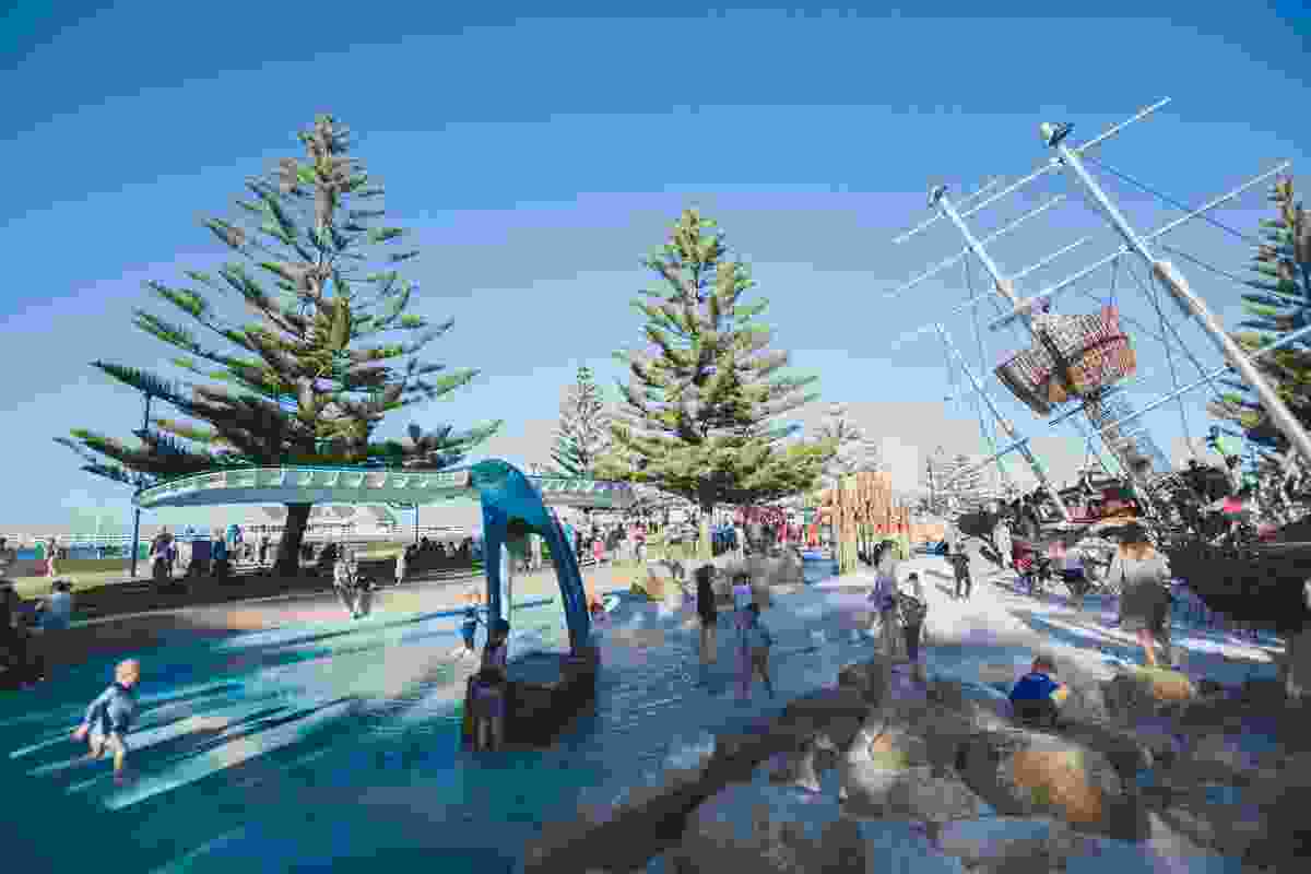 Sea Play on the Bay, Busselton by Plan E