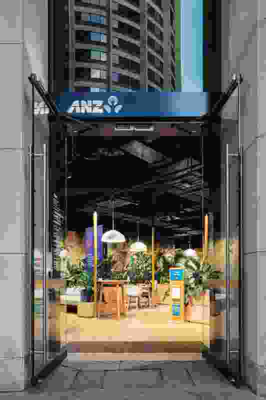 From floors made with carbon-capturing cork to overhead lamps of recycled aluminium, every element of Breathe’s ANZ fitouts centres sustainable design.