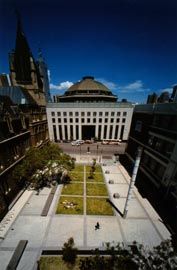 View of the Urban Spaces Project, stage one, by Peter Elliott Architects in association with City Projects, Melbourne City Council. Image: John Gollings.