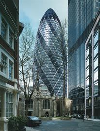 Foster and Partners, Swiss Re Headquarters. London, England, 1997–2004. The appearance, structure and ventilation system bear similarities to sea sponges. 