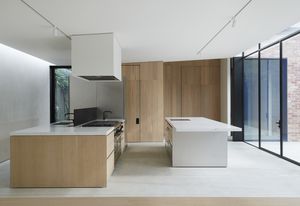 Armadale House by Chris Connell Design – Chris Connell.
