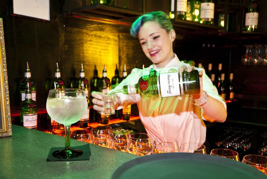 Tanqueray & tonic welcomed guests at the Eat-Drink-Design Awards.