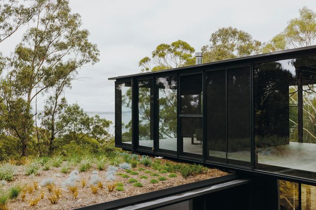 Taroona House by Candour and Archier