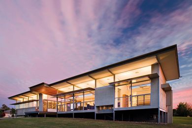 The minimal, efficient design for Hervey Bay House demonstrates Bark Design Architects’ keen understanding of the Sunshine Coast climate.