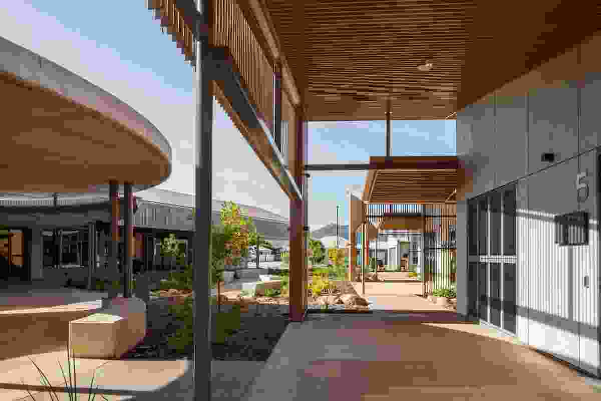 Commendation for Commercial Architecture – The Oasis Townsville by Counterpoint Architecture with Phorm Architecture and Design