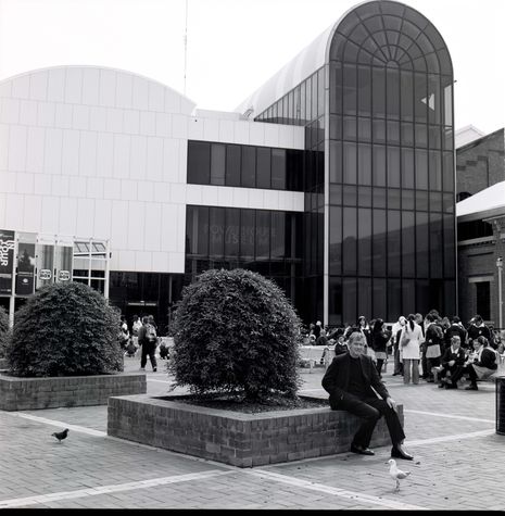 Lionel Glendenning photographed in 2007 at the Powerhouse Museum, Ultimo, for Neil Fenelon’s Faces Behind The Facade.