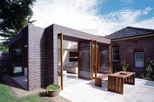 Kensington House, Sydney, NSW, 2007: A contemporary living area was created from the original Federation bungalow.