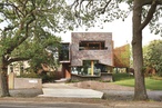 A home with heart: Lake Wendouree House