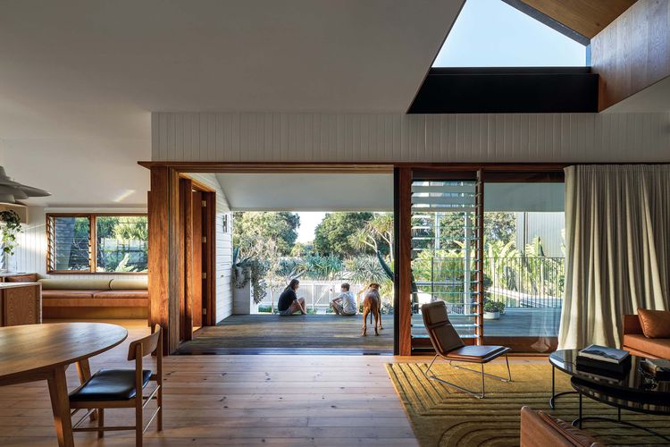 Renovation remix: Phoenix House | ArchitectureAu