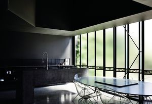 Powell Street House by Robert Simeoni Architects.