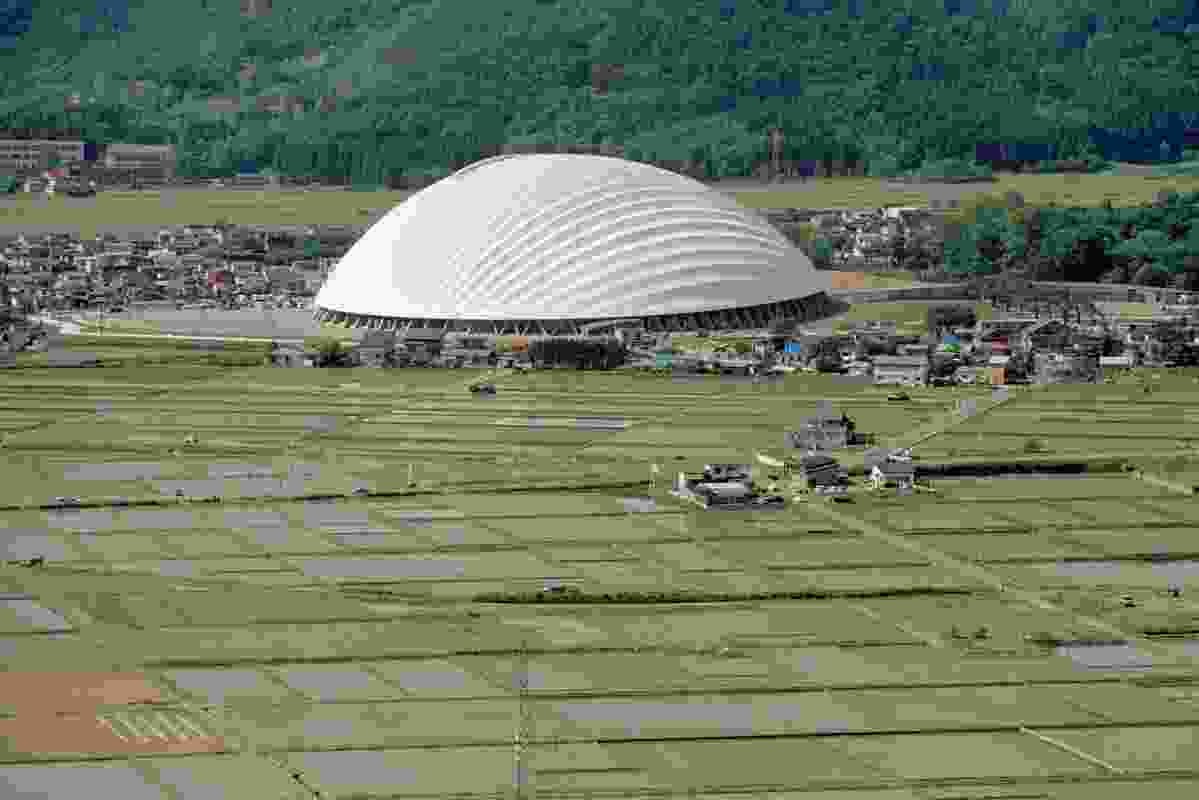 1993-97: Dome in Odate.