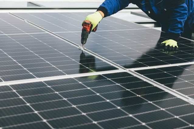 architectureau.com - Australia's rooftop solar boom left apartment residents behind - here's how to fix it