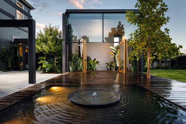 Minallo Residence by Jaws Architects.