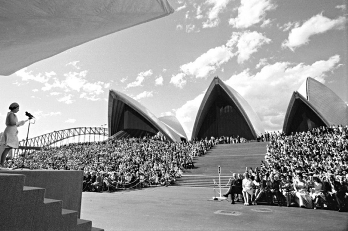 Sydney Opera House turns 40 | ArchitectureAu