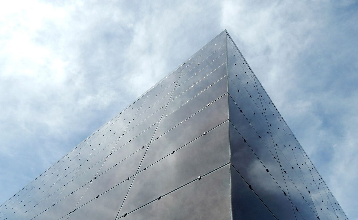 Hoelahoep deur Intrekking Smart solar glass boosts sustainability | ArchitectureAU