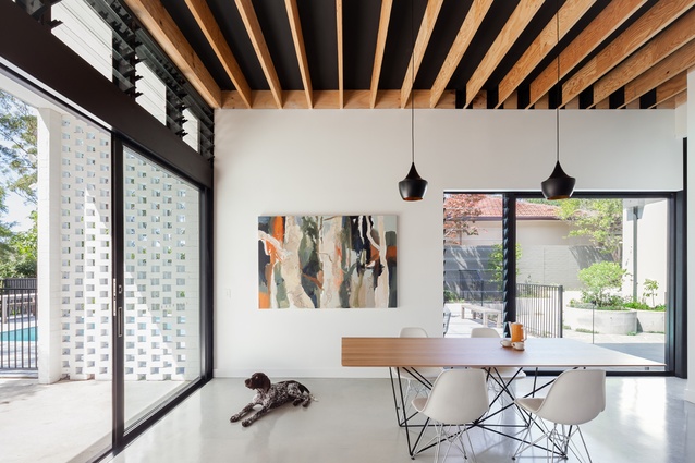 Turramurra House by Noxon Giffen.