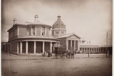 Post Office & Court House, Bathurst, about 1892-1900.