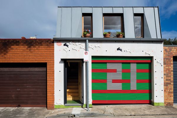 The design of Laneway Studio seeks to improve on the standard of other above-garage studios.