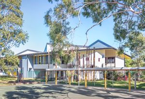 Penrith Public School building by PTW Architects in association with McIntosh and Phelps.