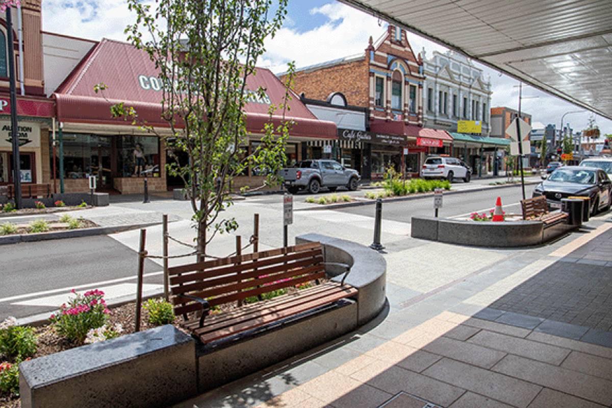 The jury behind the 2023 Movement and Place Award commended the Toowoomba Regional Council for the Russell Street Refresh project.