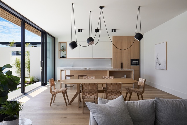Gordon House by Austin Design Associates.