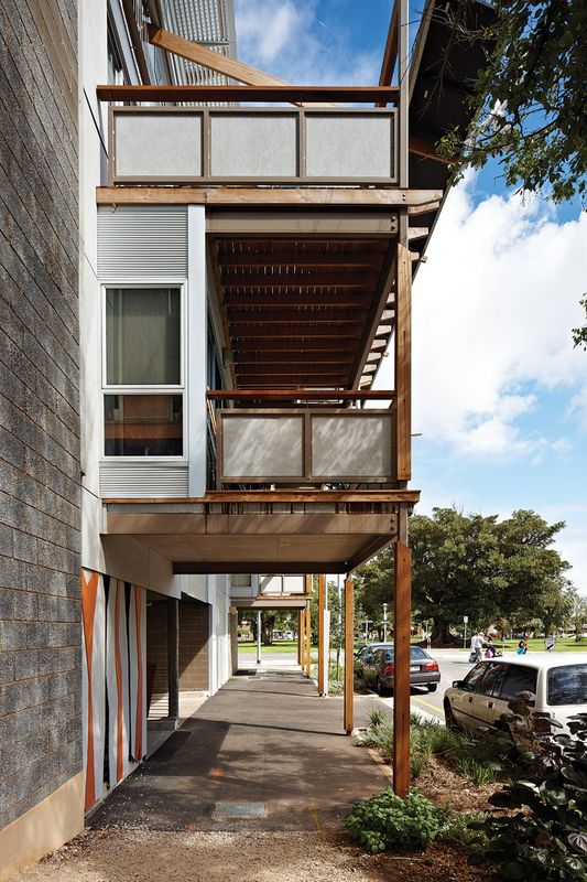 Whitmore Square affordable ecohousing by Troppo Architects