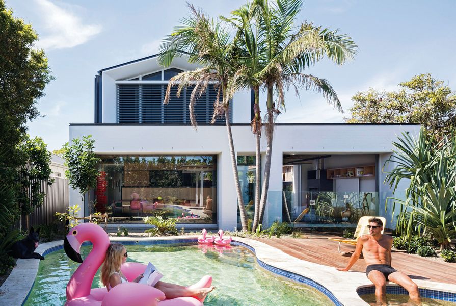Elements of suburban living – swimming pool, garage, room for the children – have been incorporated without compromising on the quality of design.