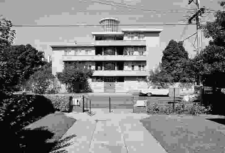 Moonbria apartments in Toorak, by Roy Grounds (1940–41).