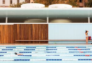 New but nostalgic: colours, material and form speak of pools past.