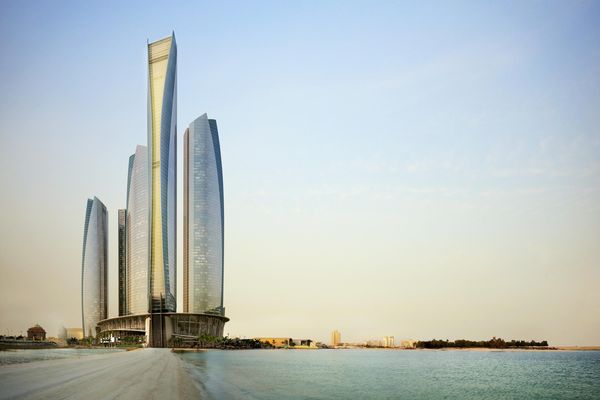 Etihad Towers in Abu Dhabi by DBI Design. The central tower is occupied by the hotel Jumeriah at Etihad. 