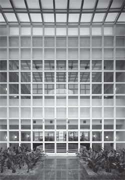 Internal, skylit courtyard. Photograph John Gollings.