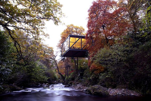 River view of The Goulding Summerhouse, Ireland, by Scott Tallon Walker Architect.