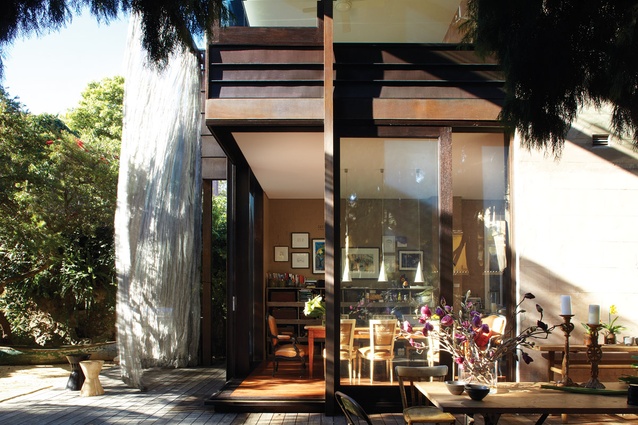 Glass Loggia House | ArchitectureAU