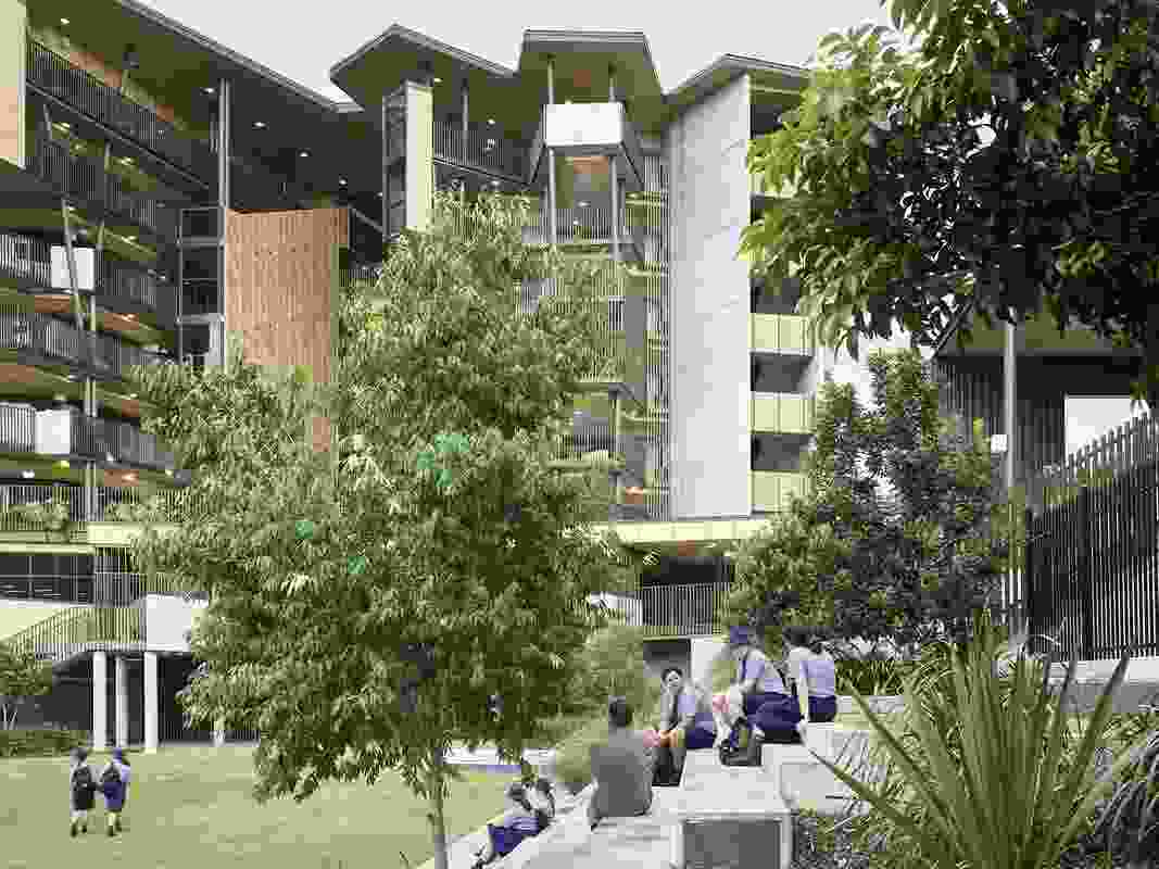 Fortitude Valley State Secondary College – Stage 1 by Arcadia Landscape Architecture and RPS