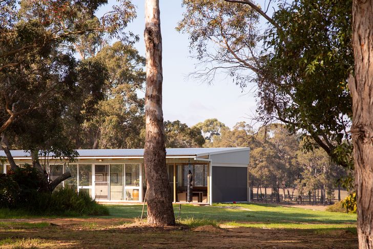 Jindong House (2017) by Joshua Duncan Architect.