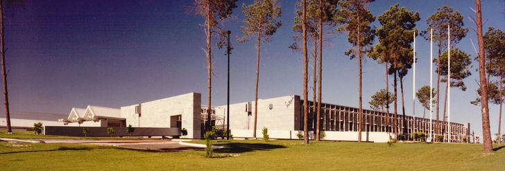 CRA Advanced Technology Building (now Brodie Hall Building) Bentley – Forbes and
Fitzharding