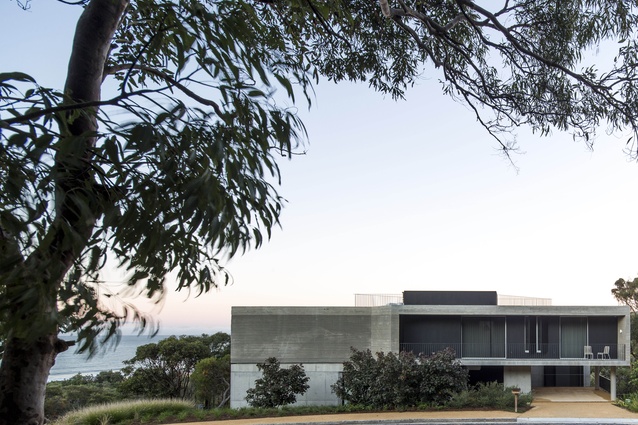 House Acute by MCK Architects.