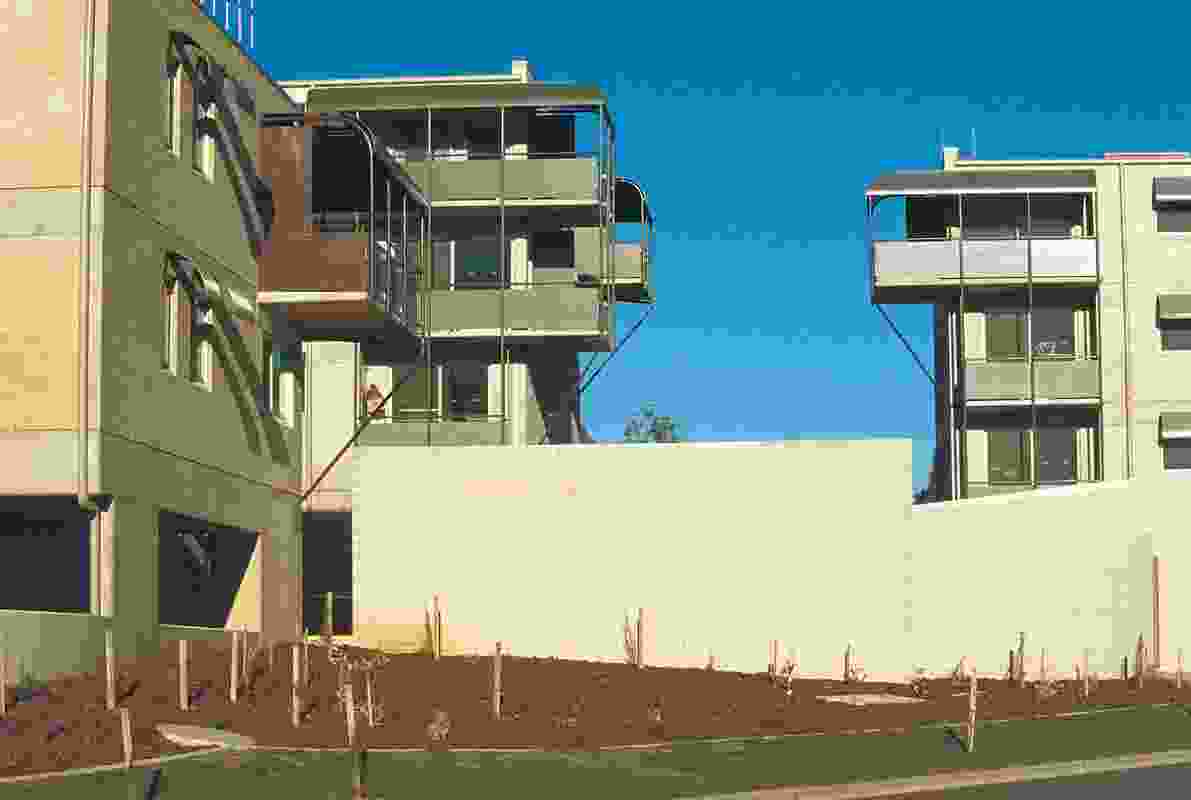 llawarra Court public housing flats in Belconnen, Canberra by Daryl Jackson in 1975–1979.