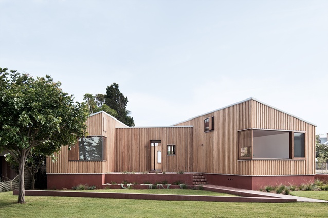 Three Piece House (NSW) by Trias.